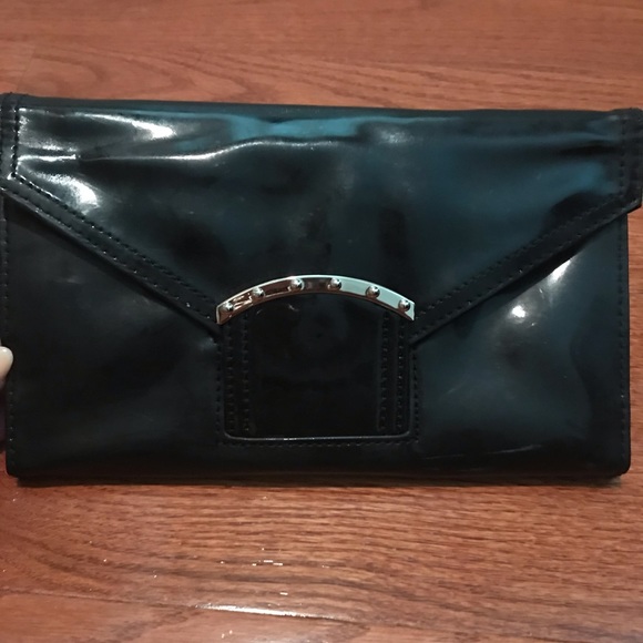 Leopard and black clutch - Picture 3 of 3